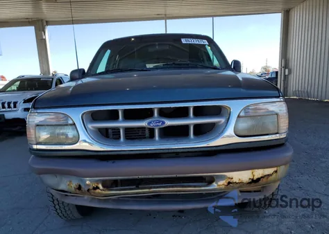 1997 Ford Explorer z USA, uszkodzony, nr VIN 1FMDU35P5VUA67640